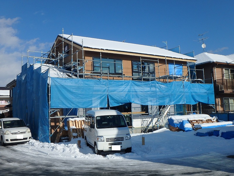 1220m2.jpg